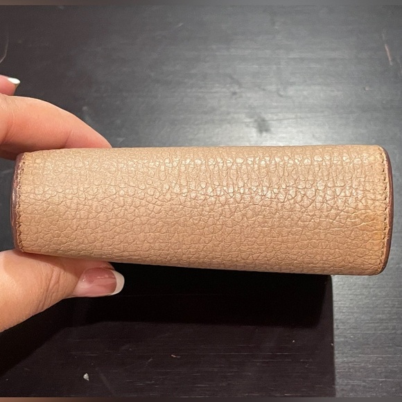 Gucci Beige Leather Wallet - FULL INCLUSION - Picture 6 of 14